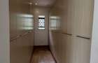 4 Bed Townhouse with En Suite at Lavington Green - 11
