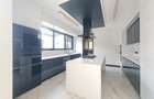 5 Bed House with En Suite at Nyari - 11
