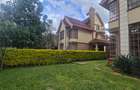 5 Bed Townhouse with En Suite in Lavington - 2