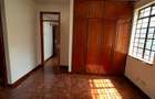 4 Bed Townhouse with En Suite at Lavington Mall - 6