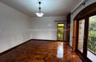 5 Bed Townhouse with En Suite in Karen - 16