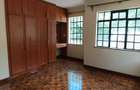 4 Bed Townhouse with En Suite in Lavington - 11