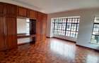 5 Bed Townhouse with En Suite in Lavington - 15