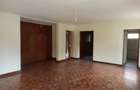 5 Bed House with En Suite at Lavington - 7