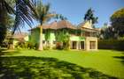 5 Bed Townhouse with Swimming Pool at Close To Germany School And Roslyn Academy - 1