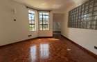 5 Bed Townhouse with En Suite in Lavington - 7