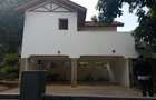 5 Bed Townhouse with En Suite in Karen - 12