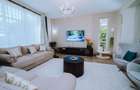 4 Bed Villa with En Suite in Kenyatta Road - 2