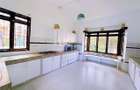 7 Bed Villa with En Suite at 1St Avanue - 10