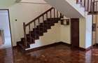 5 Bed House with En Suite at Rosslyn Road - 17