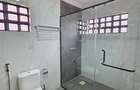4 Bed House with En Suite at Lavington - 19