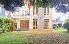 5 Bed Townhouse with En Suite at Lavington Green - 1