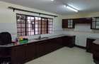 5 Bed House with En Suite in Lavington - 5