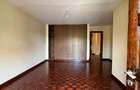 4 Bed Apartment with En Suite at Riverside Drive - 3