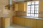 5 Bed Townhouse with En Suite in Lavington - 3