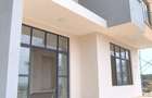 4 Bed Townhouse with En Suite at Mombasa Road - 2