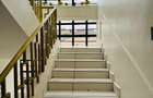 6 Bed Townhouse with En Suite in Membley - 8