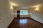 4 Bed House with En Suite in Runda - 7