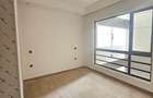 2 Bed Apartment with En Suite in Riverside - 6