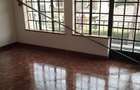 5 Bed Townhouse with En Suite in Lavington - 6