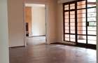 4 Bed Townhouse with En Suite at Rosslyn Lone Tree Road 55 - 10