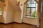 5 Bed House with En Suite in Lavington - 5