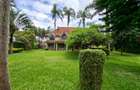 5 Bed House with En Suite in Runda - 8