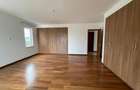 3 Bed Apartment with En Suite at Lavington - 7