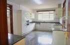 4 Bed Townhouse with En Suite in Rosslyn - 13