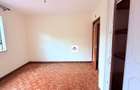 5 Bed House with En Suite in Runda - 7