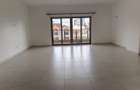 3 Bed Apartment with En Suite at 2Nd Avenue - 8