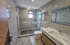 Furnished 2 Bed Apartment with En Suite in Riverside - 7