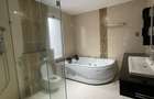 3 Bed Apartment with En Suite in Riverside - 6