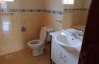 3 Bed Apartment with En Suite at Brookside Area - 17