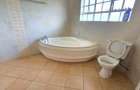 4 Bed House with En Suite in Runda - 10