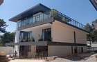 5 Bed Townhouse with En Suite at Jacaranda Avenue - 1