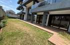 4 Bed Apartment with En Suite in Spring Valley - 1