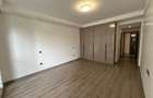3 Bed Apartment with En Suite at Riverside Dr - 14