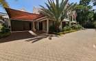 5 Bed Townhouse with En Suite in Lavington - 1