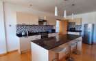 Serviced 2 Bed Apartment with En Suite at Brookside Drive - 4