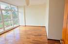 5 Bed Townhouse with En Suite at Convent Drive - 17