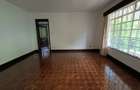 4 Bed Apartment with En Suite in Muthaiga - 16