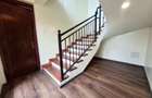 3 Bed House with En Suite at Ridgeways Road - 10