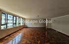 3 Bed Apartment with En Suite in Riverside - 11
