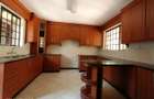 5 Bed Townhouse with En Suite in Kileleshwa - 15