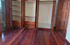 5 Bed Townhouse with En Suite in Spring Valley - 5