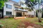 5 Bed Townhouse with En Suite in Lavington - 14