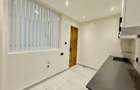 4 Bed Apartment with En Suite in Spring Valley - 13