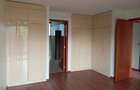 3 Bed Apartment with En Suite at Parklands Near Regal Plaza - 8