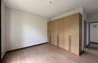 5 Bed Townhouse with En Suite in Lavington - 9